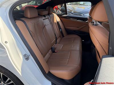 2018 BMW 5 Series 530i w/Navigation and Back up Camera - Photo 48 - San Marcos, CA 92078