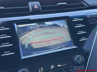 2018 Toyota Camry SE  w/Bk Up Camera - Photo 9 - San Diego, CA 92111