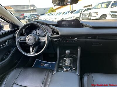 2020 Mazda Mazda3 Sedan Premium w/Bk Up Camera - Photo 9 - San Marcos, CA 92078