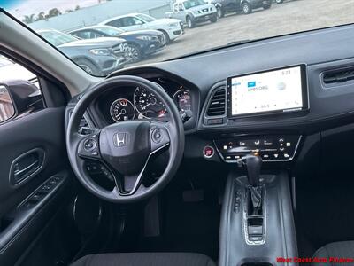 2018 Honda HR-V EX  w/Bk Up Camera - Photo 16 - San Diego, CA 92111