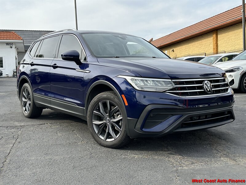2022 Volkswagen Tiguan SE  w/Bk Up Camera