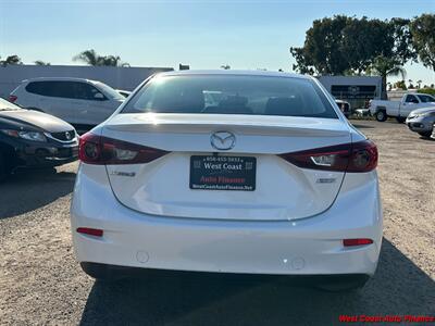 2015 Mazda Mazda3 i Touring  w/Bk Up Camera - Photo 9 - San Diego, CA 92111