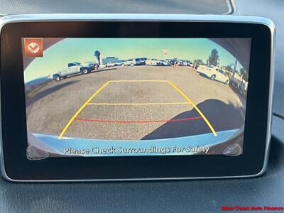 2015 Mazda Mazda3 i Touring  w/Bk Up Camera - Photo 11 - San Diego, CA 92111