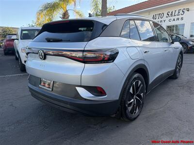2021 Volkswagen ID.4 Pro S w/Navigation and Back up Camera - Photo 10 - San Marcos, CA 92078