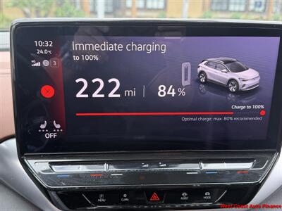 2021 Volkswagen ID.4 Pro S w/Navigation and Back up Camera - Photo 3 - San Marcos, CA 92078