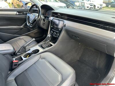 2020 Volkswagen Passat SE w/Bk Up Camera - Photo 9 - San Marcos, CA 92078