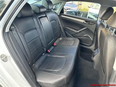 2020 Volkswagen Passat SE w/Bk Up Camera - Photo 15 - San Marcos, CA 92078