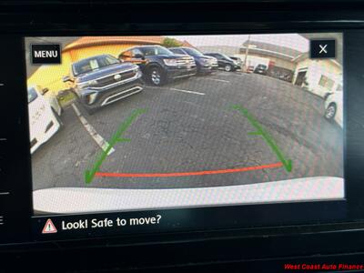 2020 Volkswagen Passat SE w/Bk Up Camera - Photo 4 - San Marcos, CA 92078