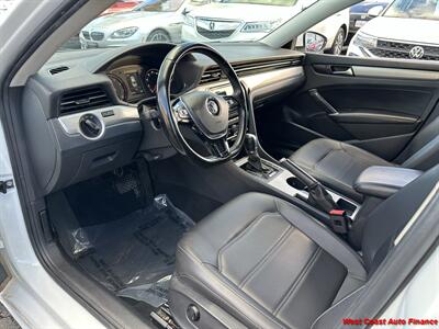 2020 Volkswagen Passat SE w/Bk Up Camera - Photo 10 - San Marcos, CA 92078