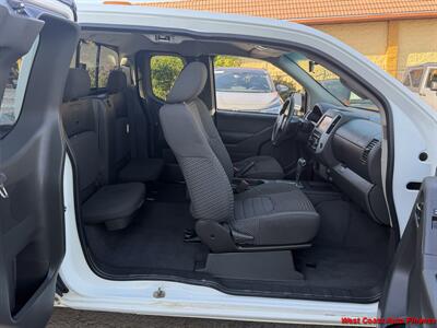 2019 Nissan Frontier SV V6  4X4 w/Back up Camera - Photo 21 - San Marcos, CA 92078