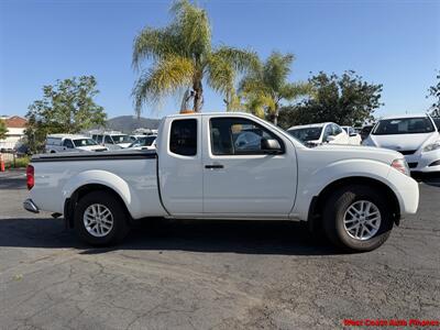 2019 Nissan Frontier SV V6  4X4 w/Back up Camera - Photo 5 - San Marcos, CA 92078
