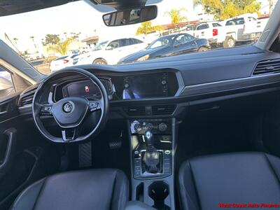 2019 Volkswagen Jetta SEL w/Bk Up Camera - Photo 3 - San Diego, CA 92111