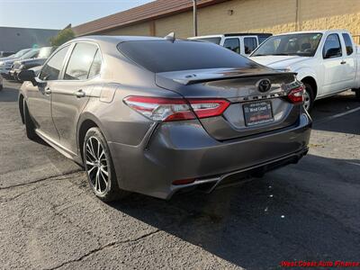 2020 Toyota Camry SE w/Bk Up Camera - Photo 8 - San Marcos, CA 92078