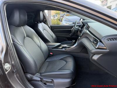2020 Toyota Camry SE w/Bk Up Camera - Photo 9 - San Marcos, CA 92078