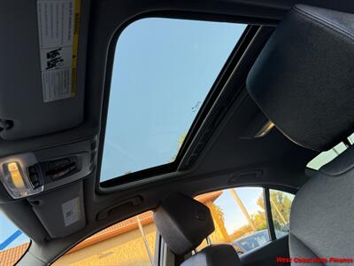 2017 BMW 3 Series 320i - Photo 28 - San Marcos, CA 92078
