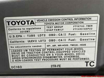 2015 Toyota Tacoma 5 speed manual  Access Cab - Photo 25 - San Marcos, CA 92078