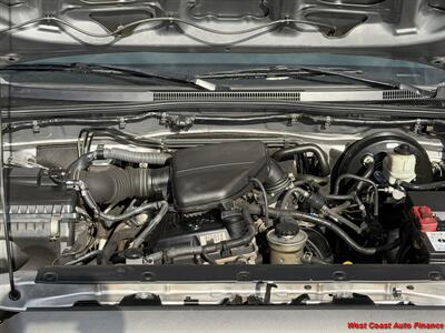2015 Toyota Tacoma 5 speed manual  Access Cab - Photo 19 - San Marcos, CA 92078