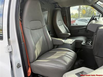 2015 Chevrolet Express 2500  Cargo- w/Bk up Camera - Photo 15 - San Marcos, CA 92078