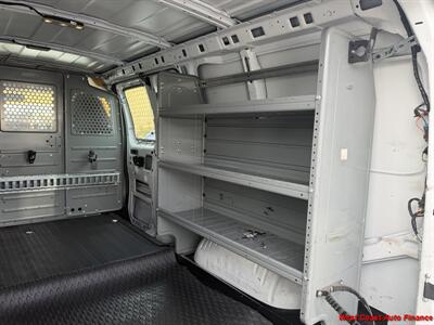 2015 Chevrolet Express 2500  Cargo- w/Bk up Camera - Photo 33 - San Marcos, CA 92078
