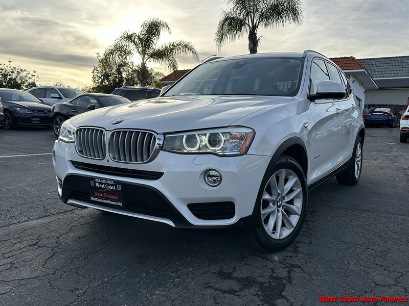 2017 BMW X3 sDrive28i  w/Navigation and Back up Camera