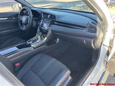 2020 Honda Civic Sport   - Photo 17 - San Diego, CA 92111