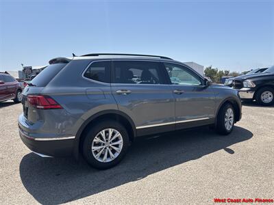 2018 Volkswagen Tiguan 2.0T SE  & Bk Up Camera - Photo 8 - San Diego, CA 92111