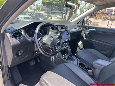 2018 Volkswagen Tiguan 2.0T SE  & Bk Up Camera - Photo 15 - San Diego, CA 92111