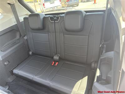 2018 Volkswagen Tiguan 2.0T SE  & Bk Up Camera - Photo 21 - San Diego, CA 92111