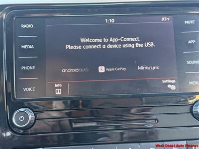 2020 Volkswagen Passat SE w/Bk Up Camera - Photo 11 - San Marcos, CA 92078