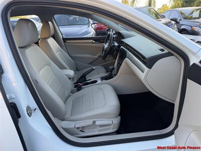 2020 Volkswagen Passat SE w/Bk Up Camera - Photo 31 - San Marcos, CA 92078