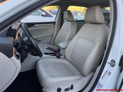 2020 Volkswagen Passat SE w/Bk Up Camera - Photo 17 - San Marcos, CA 92078
