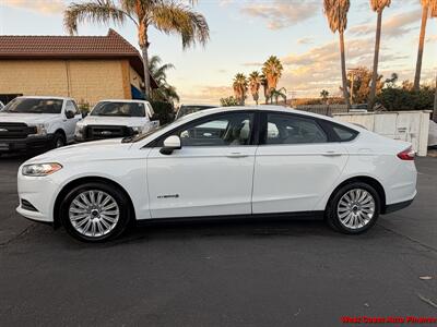 2014 Ford Fusion Hybrid S - Photo 4 - San Marcos, CA 92078