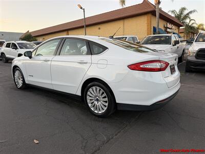 2014 Ford Fusion Hybrid S - Photo 33 - San Marcos, CA 92078