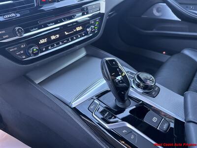2017 BMW 540i  w/Navigation and Back up Camera - Photo 20 - San Diego, CA 92111