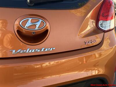 2016 Hyundai VELOSTER Turbo w/Bk Up Camera - Photo 13 - San Marcos, CA 92078