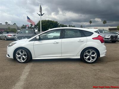 2013 Ford Focus ST  6 Speed Manual w/Navi - Photo 7 - San Diego, CA 92111