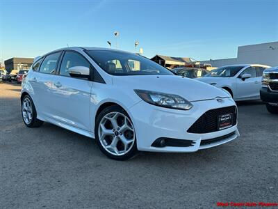 2013 Ford Focus ST  6 Speed Manual w/Navi - Photo 42 - San Diego, CA 92111