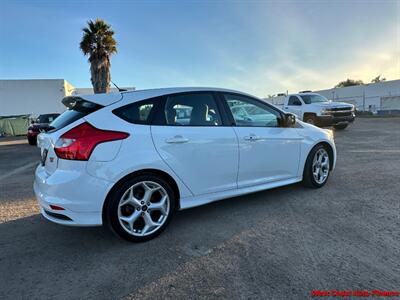 2013 Ford Focus ST  6 Speed Manual w/Navi - Photo 68 - San Diego, CA 92111