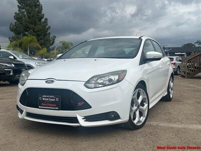 2013 Ford Focus ST  6 Speed Manual w/Navi - Photo 2 - San Diego, CA 92111