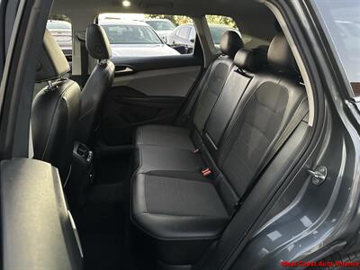 2022 Volkswagen Taos SE  w/Bk Up Camera - Photo 22 - San Marcos, CA 92078