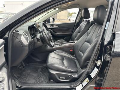 2017 Mazda Mazda3 Touring   - Photo 17 - San Diego, CA 92111