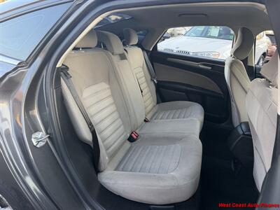 2017 Ford Fusion S Hybrid w/ Bk Up Camera - Photo 13 - San Marcos, CA 92078