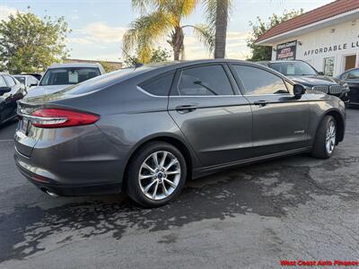 2017 Ford Fusion S Hybrid w/ Bk Up Camera - Photo 27 - San Marcos, CA 92078