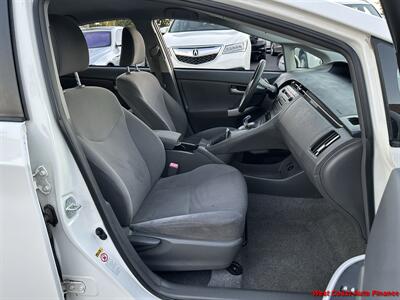 2011 Toyota Prius Two   - Photo 16 - San Marcos, CA 92078