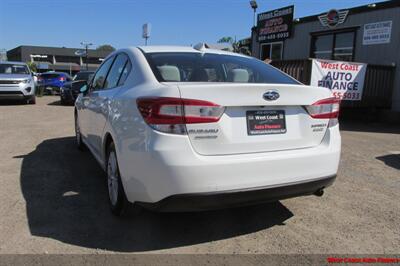 2017 Subaru Impreza Premium   - Photo 34 - San Diego, CA 92111