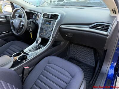 2013 Ford Fusion SE   - Photo 15 - San Marcos, CA 92078