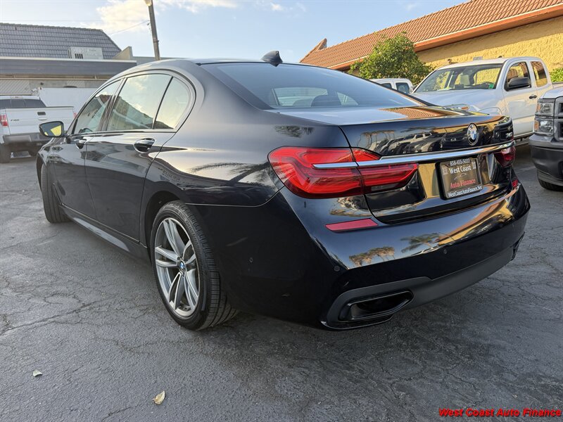 2017 BMW 7 Series 740i - Photo 9