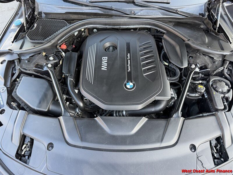 2017 BMW 7 Series 740i - Photo 36