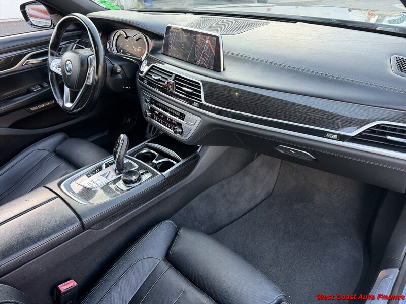 2017 BMW 7 Series 740i - Photo 22