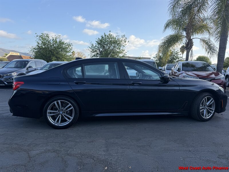 2017 BMW 7 Series 740i - Photo 48